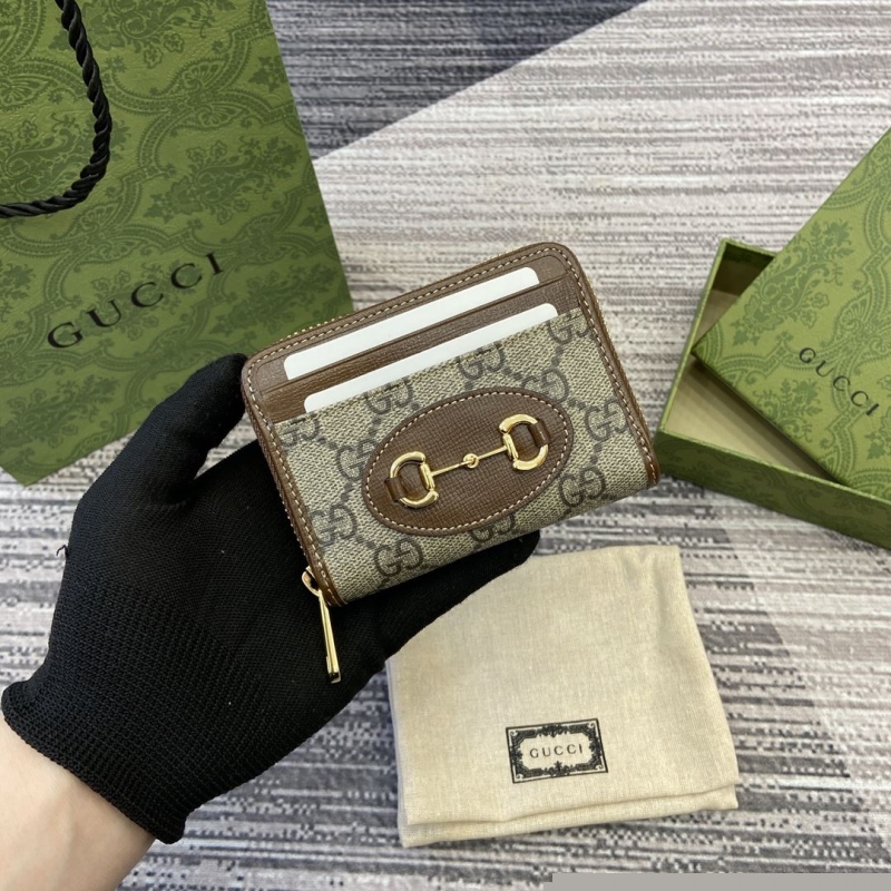 G*u*i wallets & purse